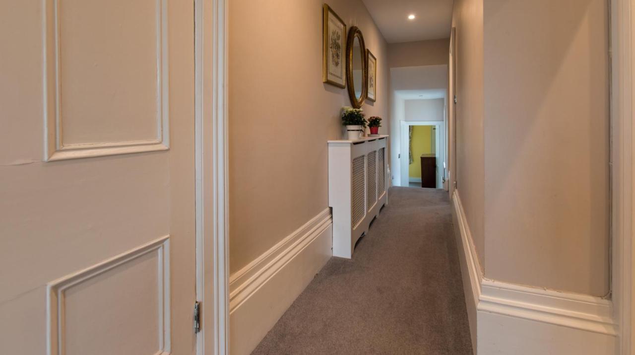 Flat 3, 6 Lypiatt Terrace Cheltenham Gloucestershire Gl50 2Sx المظهر الخارجي الصورة