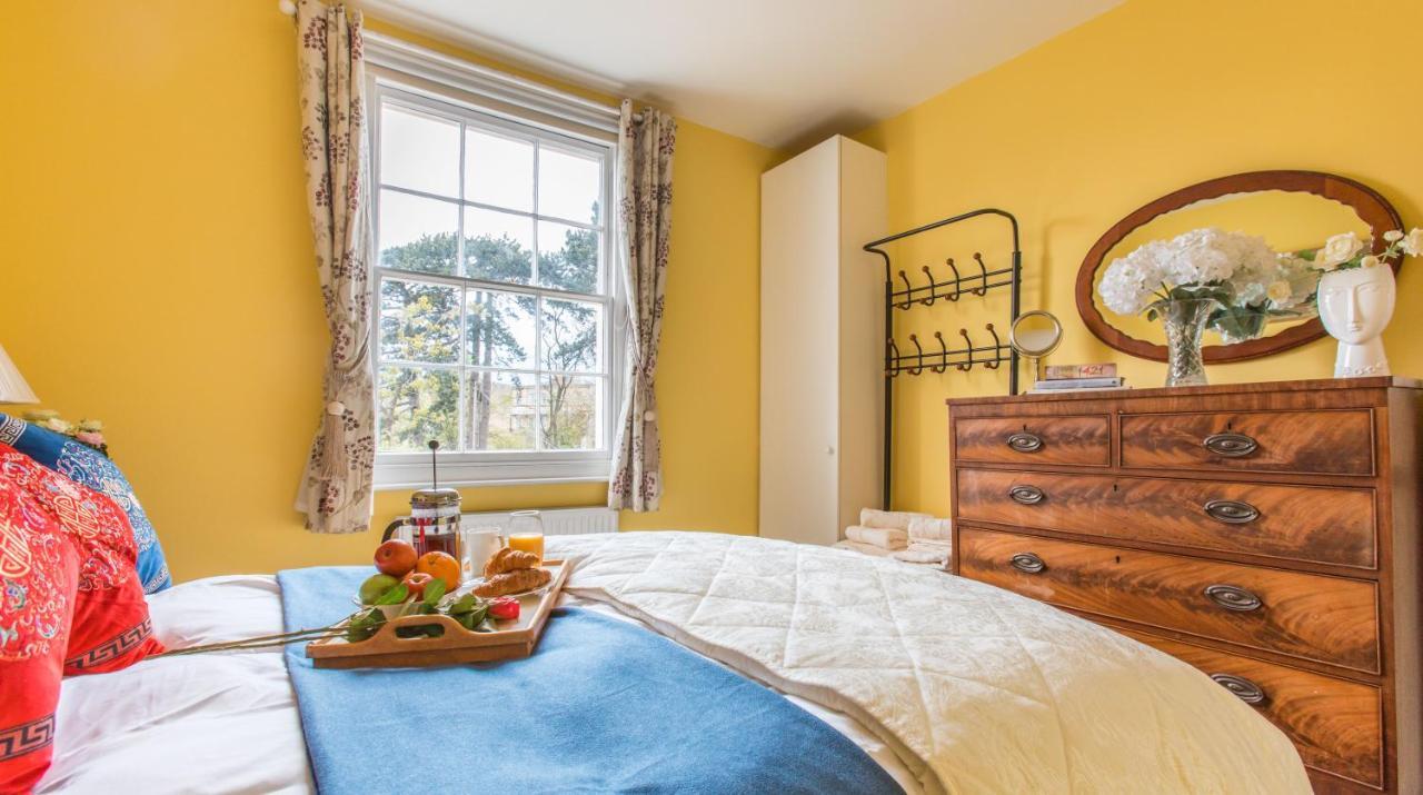 Flat 3, 6 Lypiatt Terrace Cheltenham Gloucestershire Gl50 2Sx المظهر الخارجي الصورة